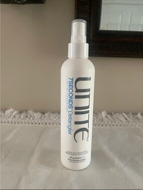 Unite 7 Seconds Leave-In Conditioner Detangler